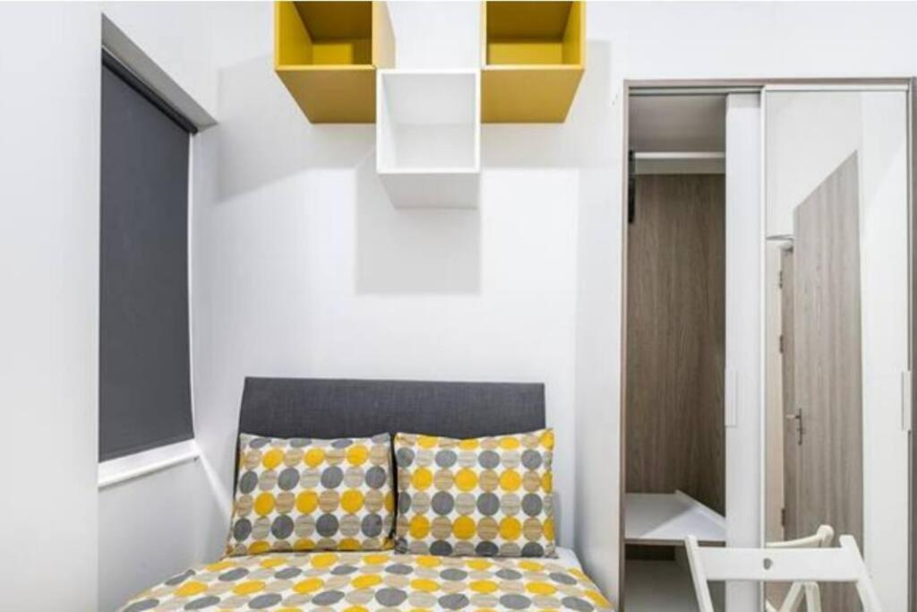 Boutique Modern Hotel Room For Two Near Tube And Bus Stations London Exterior photo